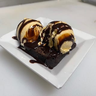 Chocolate Brownie Sundae